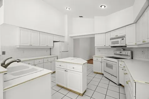 2680 Mcnair Drive Palm Harbor FL 34683