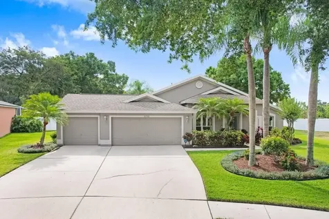 2715 Villa Drive Valrico FL 33596