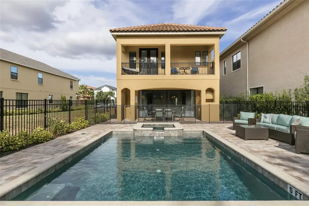 860 Desert Mountain Court Reunion FL 34747