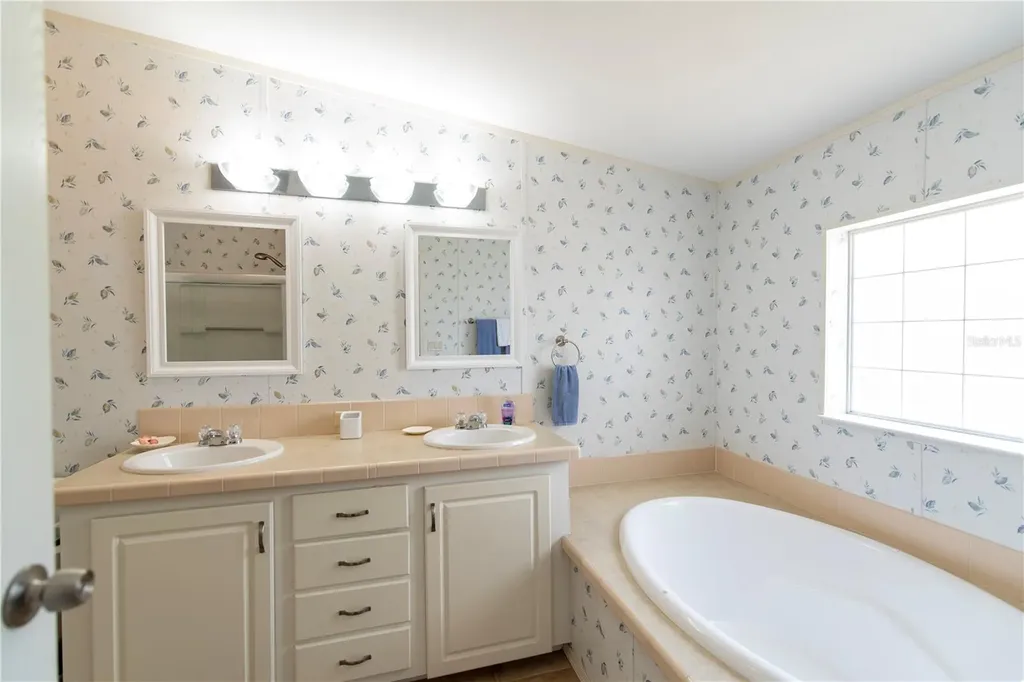 23 Holland Drive Punta Gorda FL 33950