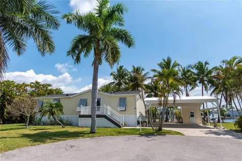 23 Holland Drive Punta Gorda FL 33950