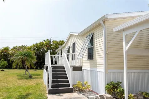 23 Holland Drive Punta Gorda FL 33950