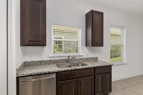 934 NW 251st Drive Newberry FL 32669