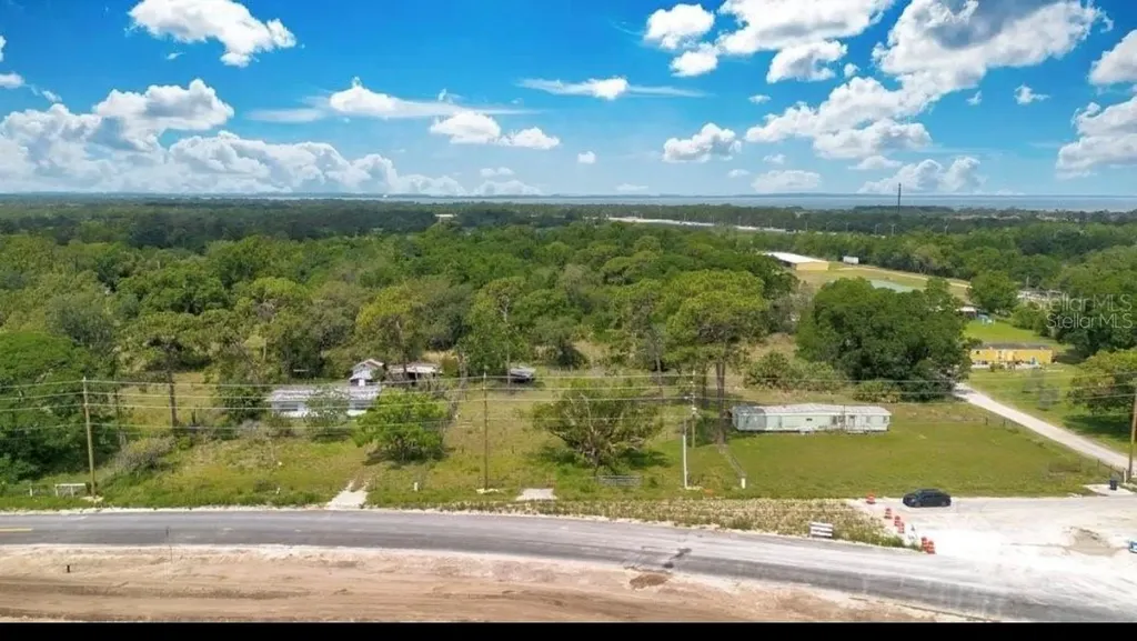 1938 N Lakewood Avenue Ocoee FL 34761