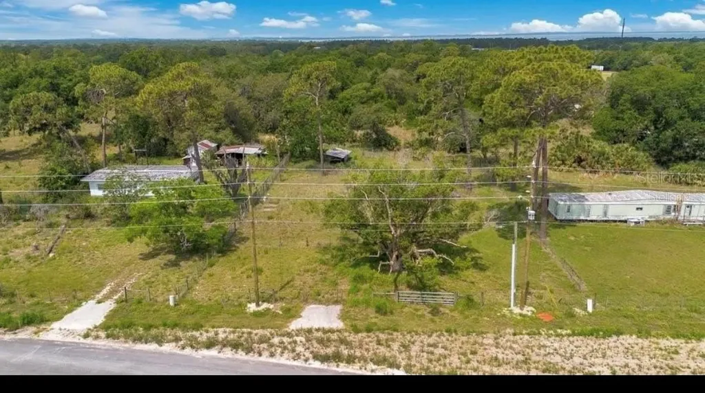 1938 N Lakewood Avenue Ocoee FL 34761