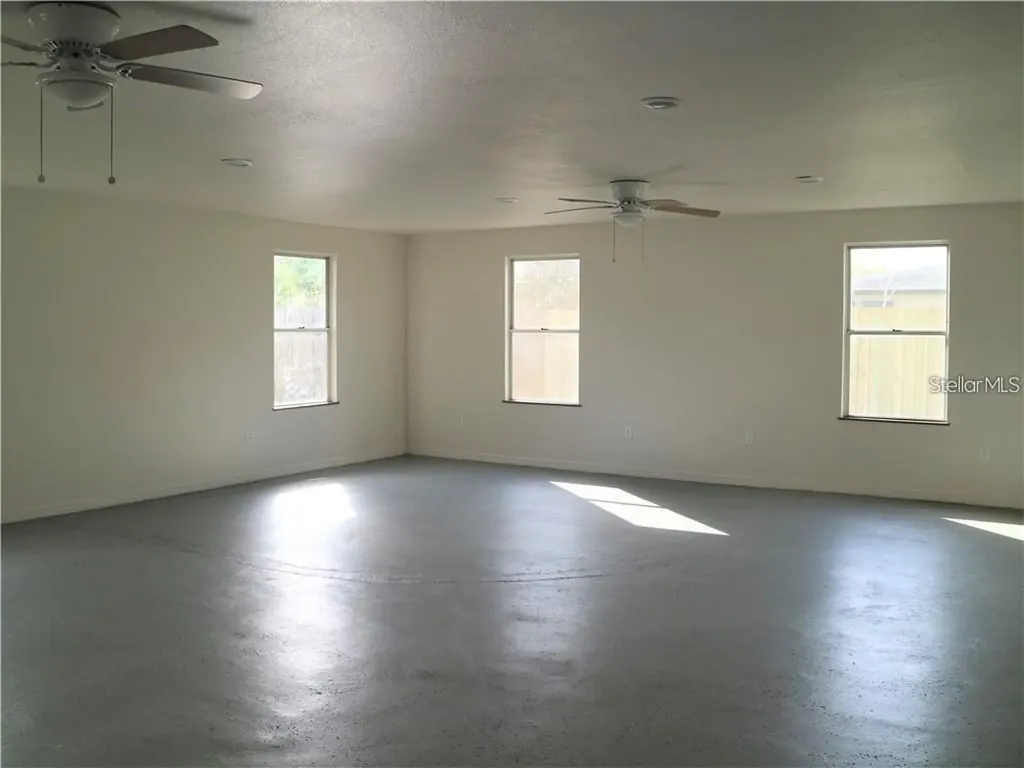4102 Darlington Road Holiday FL 34691