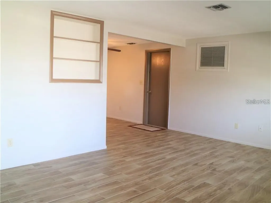 4102 Darlington Road Holiday FL 34691