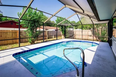 2002 N Crystal Lake Drive Lakeland FL 33801