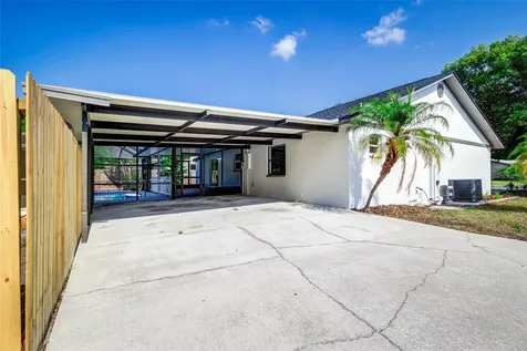 2002 N Crystal Lake Drive Lakeland FL 33801