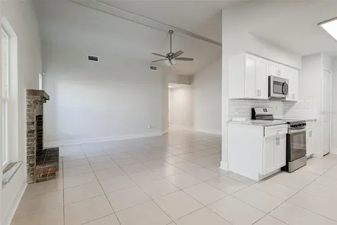 2002 N Crystal Lake Drive Lakeland FL 33801