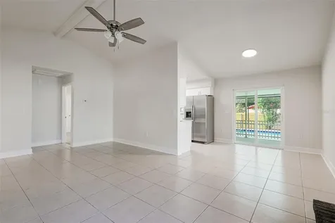 2002 N Crystal Lake Drive Lakeland FL 33801
