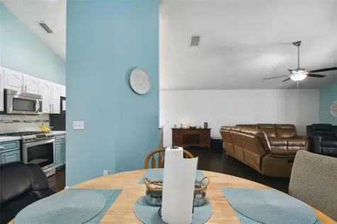7611 Wiltshire Park Place Apollo Beach FL 33572