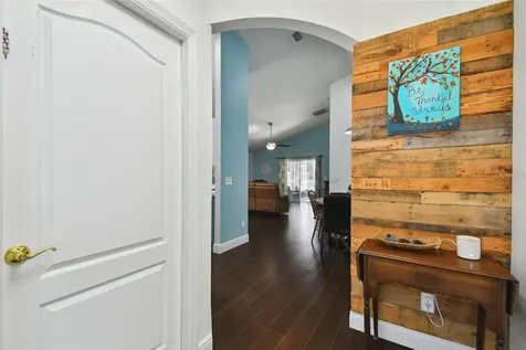 7611 Wiltshire Park Place Apollo Beach FL 33572