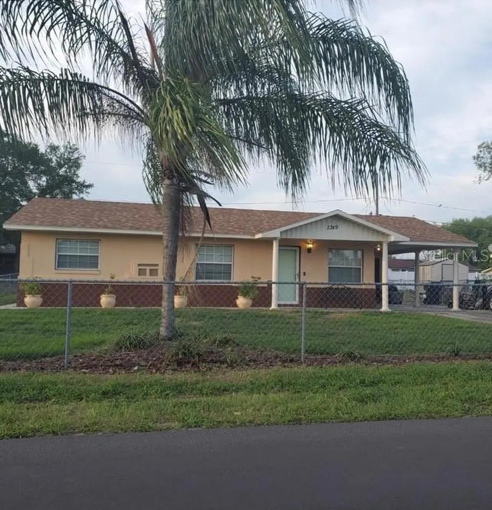 2349 Lisa Street Lake Wales FL 33898