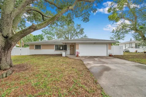 1535 Tangerine Street Clearwater FL 33756