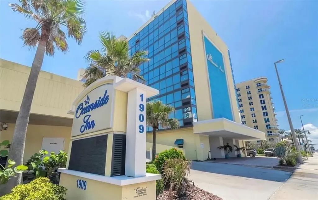 1909 S Atlantic Avenue Daytona Beach FL 32118