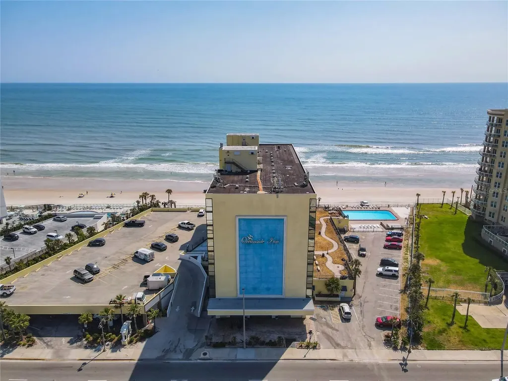 1909 S Atlantic Avenue Daytona Beach FL 32118