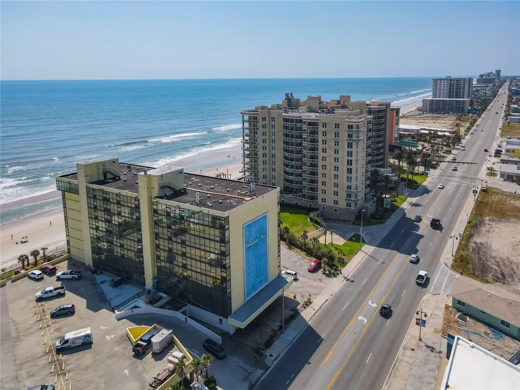 1909 S Atlantic Avenue Daytona Beach FL 32118
