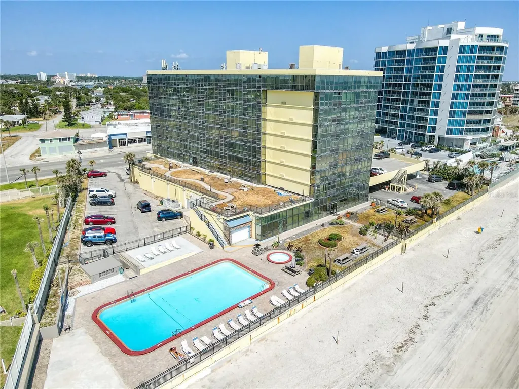 1909 S Atlantic Avenue Daytona Beach FL 32118