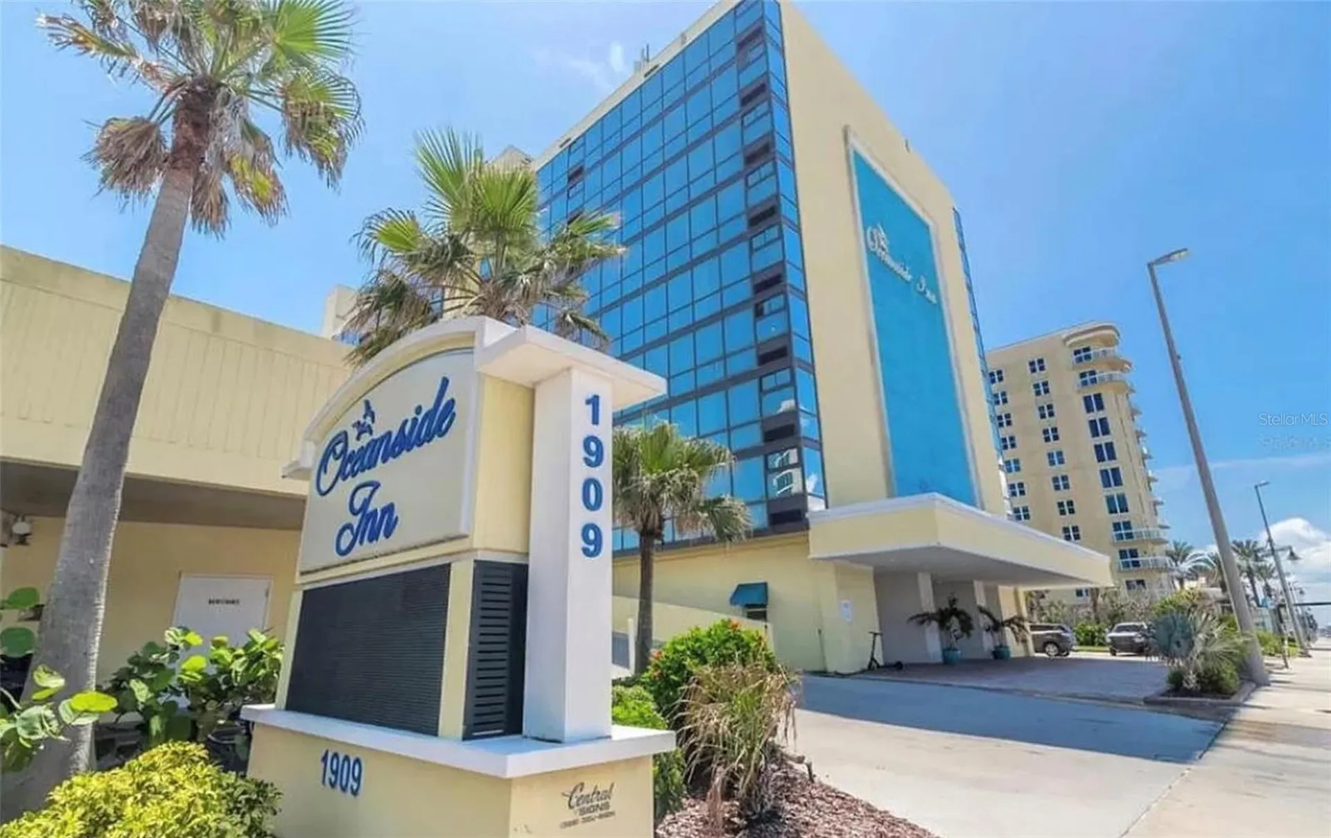 1909 S Atlantic Avenue Daytona Beach FL 32118