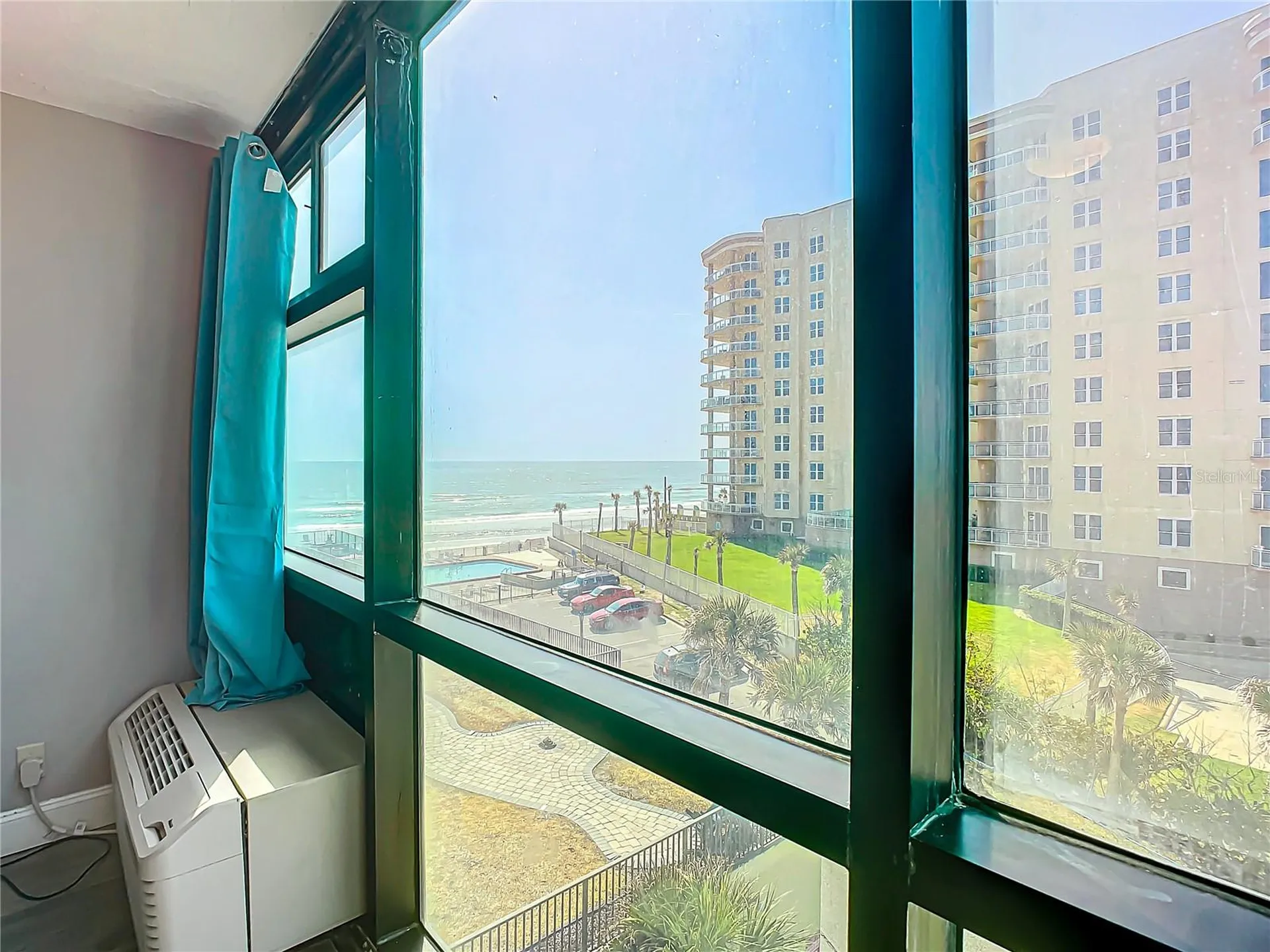 1909 S Atlantic Avenue Daytona Beach FL 32118