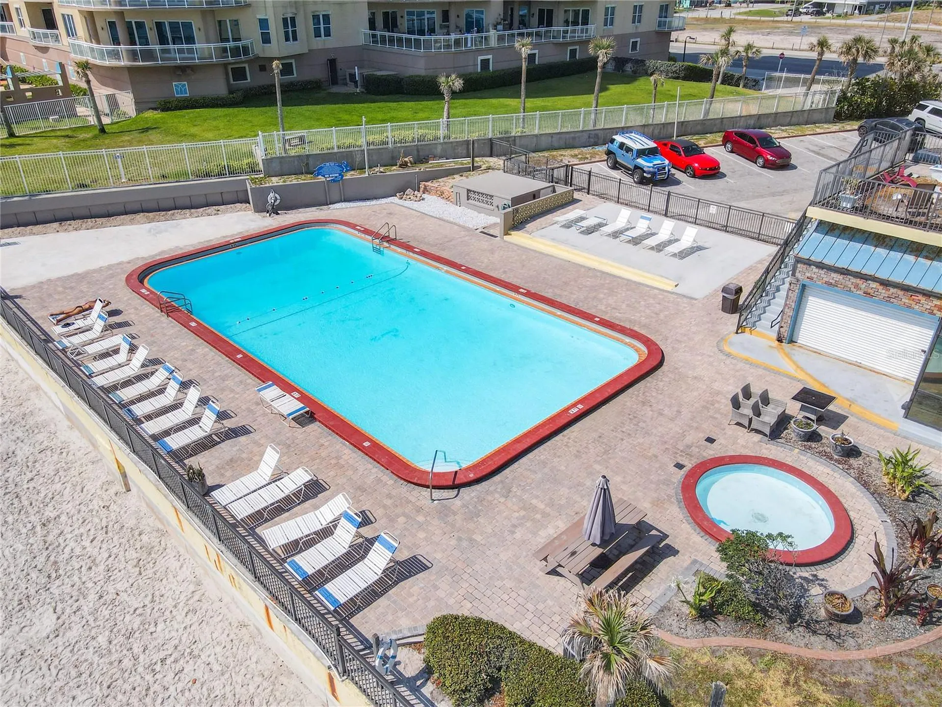 1909 S Atlantic Avenue Daytona Beach FL 32118