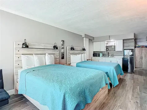 1909 S Atlantic Avenue Daytona Beach FL 32118