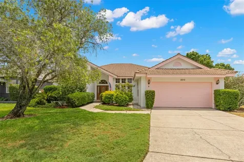 890 Live Oak Avenue NE St Petersburg FL 33703