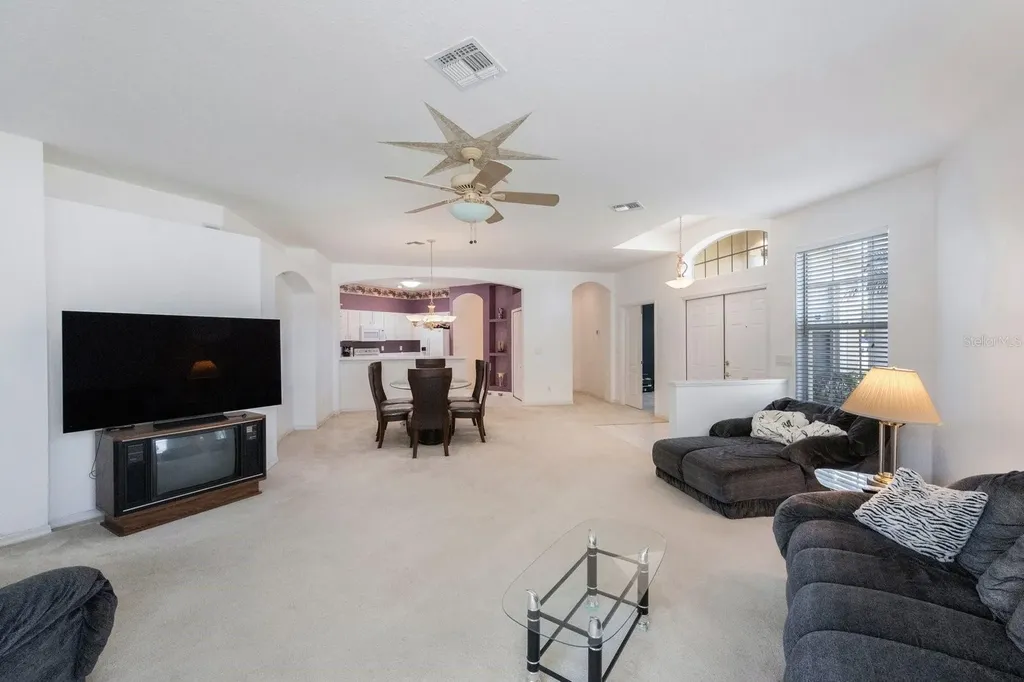 30315 Lettingwell Circle Wesley Chapel FL 33543