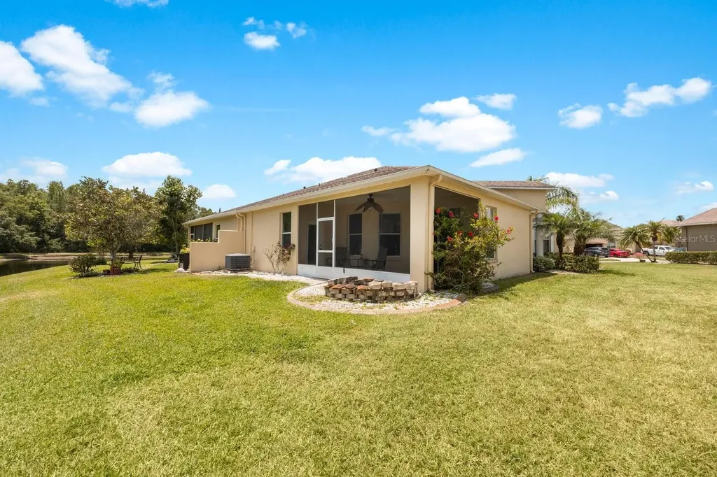30315 Lettingwell Circle Wesley Chapel FL 33543