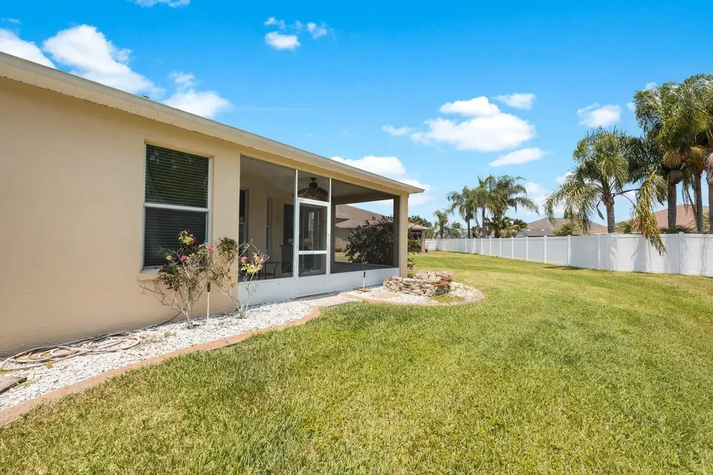 30315 Lettingwell Circle Wesley Chapel FL 33543
