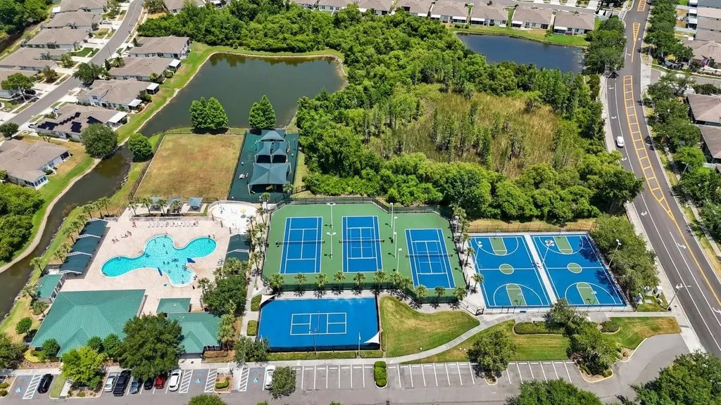 30315 Lettingwell Circle Wesley Chapel FL 33543