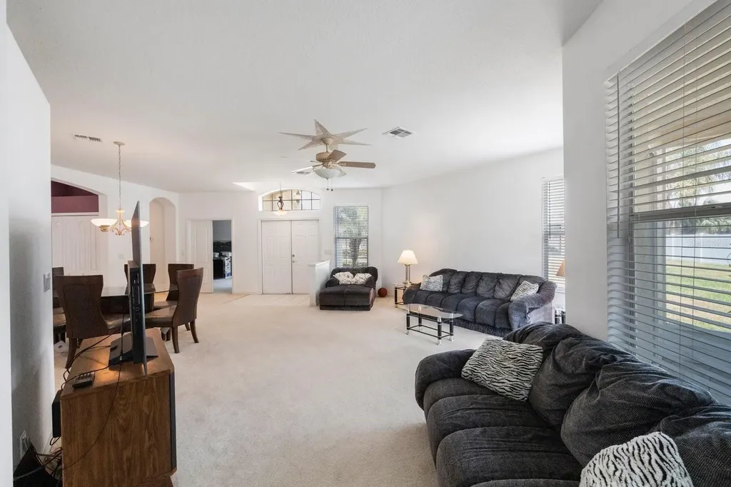 30315 Lettingwell Circle Wesley Chapel FL 33543