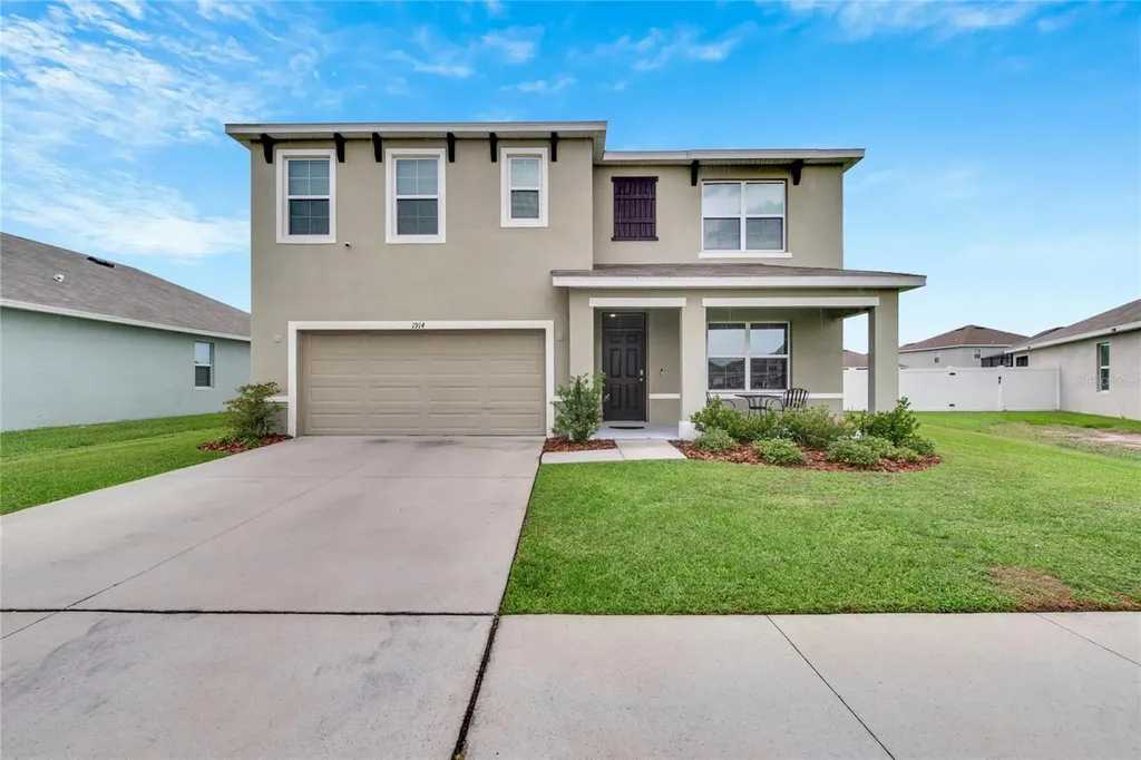 1914 Johnson Pointe Drive Plant City FL 33566