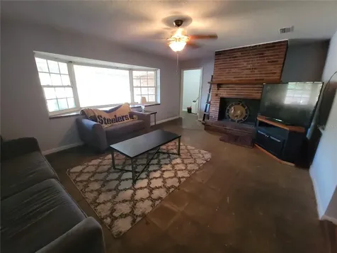 14020 SW Highway 484 Dunnellon FL 34432