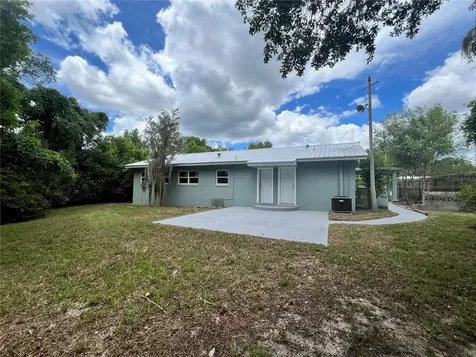 1601 High Street Palatka FL 32177