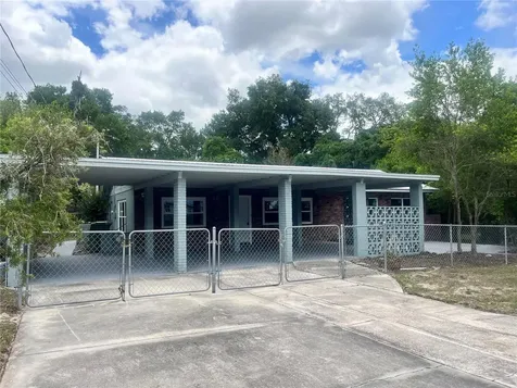 1601 High Street Palatka FL 32177
