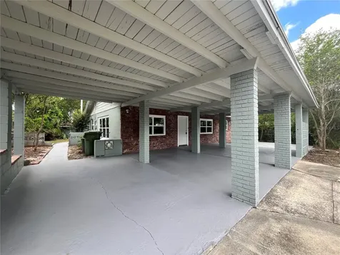 1601 High Street Palatka FL 32177