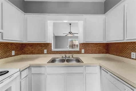 25 Sandalwood Court Oviedo FL 32765