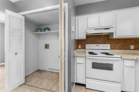 25 Sandalwood Court Oviedo FL 32765