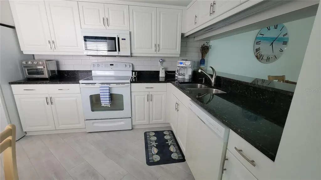 1318 Perico Point Circle Bradenton FL 34209