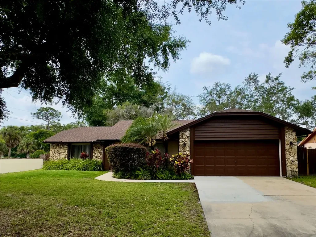 9648 Tetley Court Orlando FL 32817