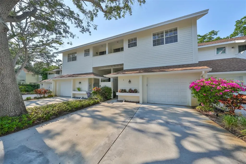 5203 Bayshore Boulevard Tampa FL 33611