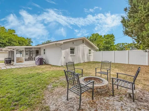 1364 Rosalie Court Kissimmee FL 34744