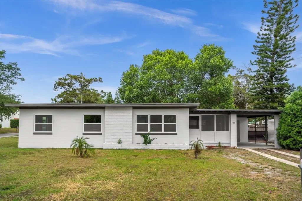 300 E 24th Street Sanford FL 32771