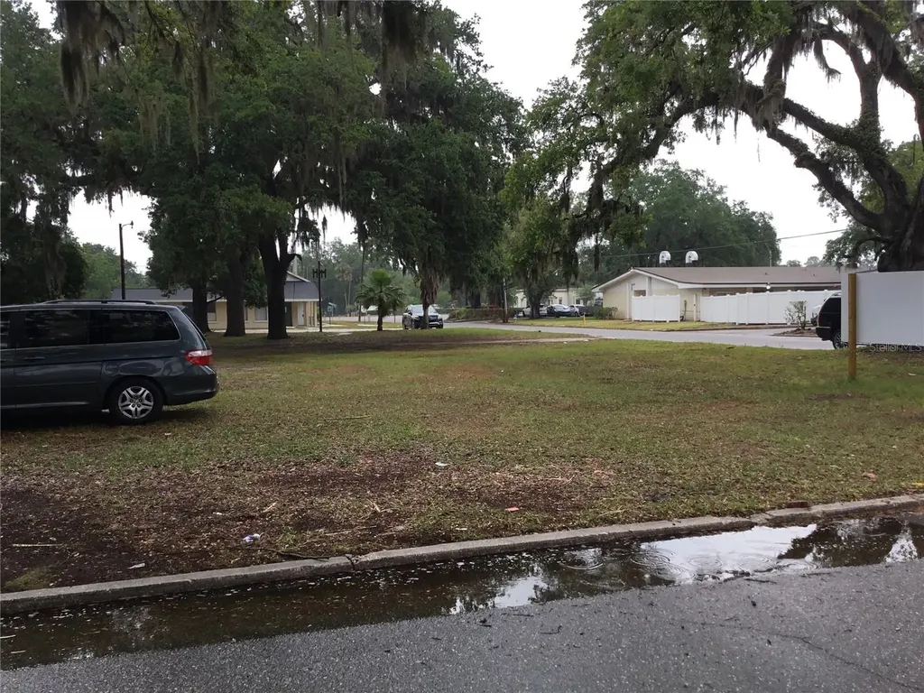 520 20th Street E Bradenton FL 34208