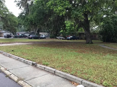 520 20th Street E Bradenton FL 34208