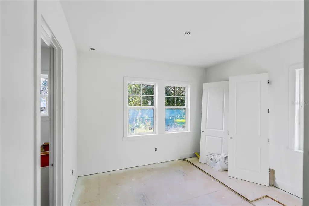 2823 4th Avenue N St Petersburg FL 33713