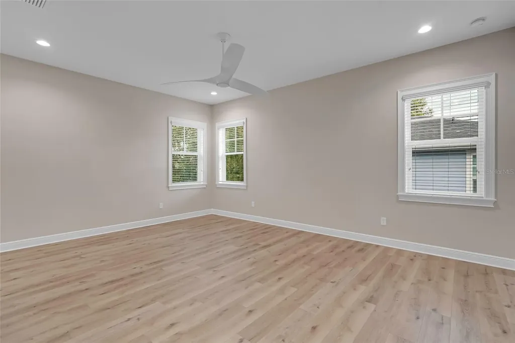 2823 4th Avenue N St Petersburg FL 33713