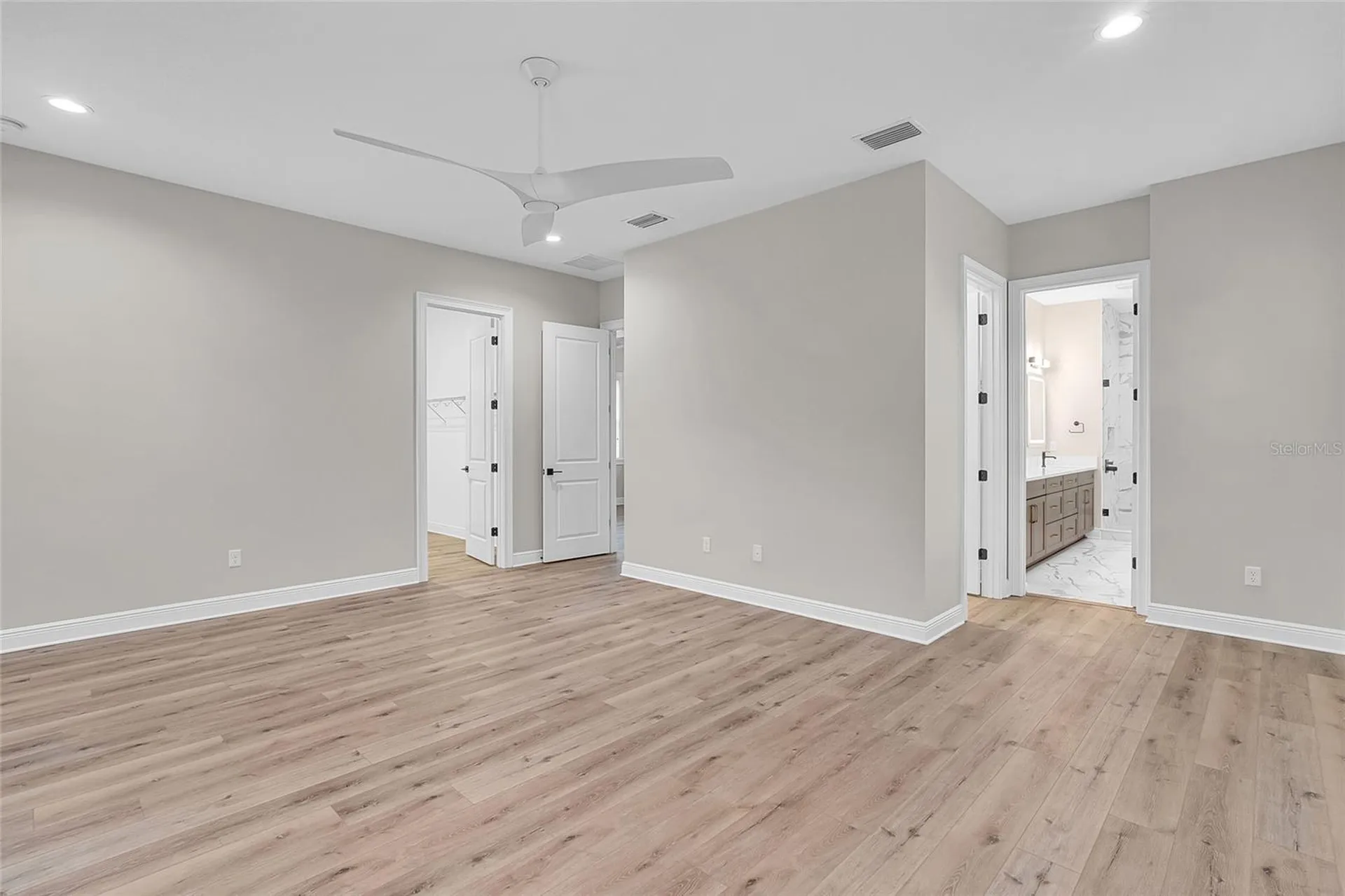 2823 4th Avenue N St Petersburg FL 33713
